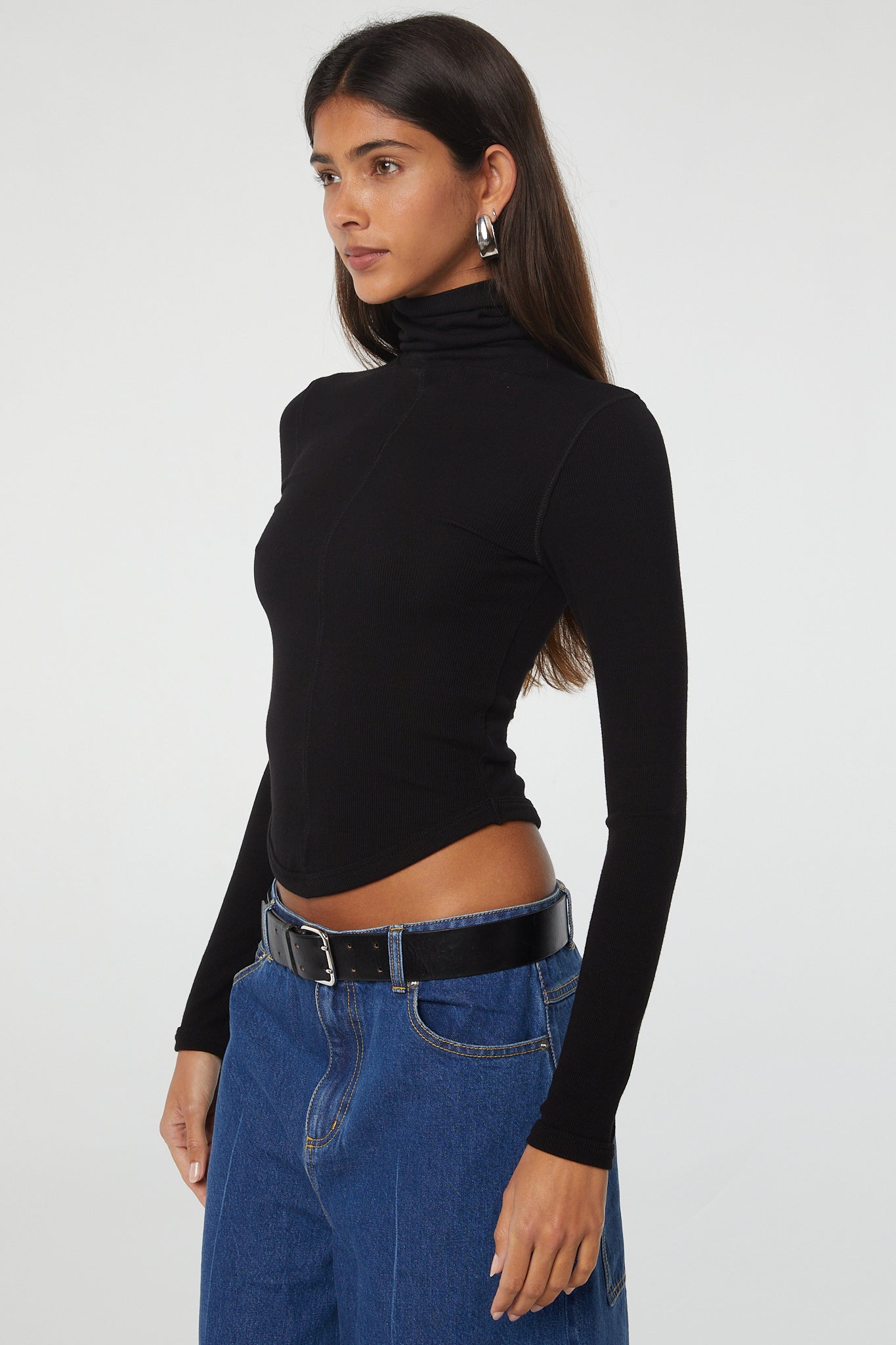 MADS TURTLENECK TOP